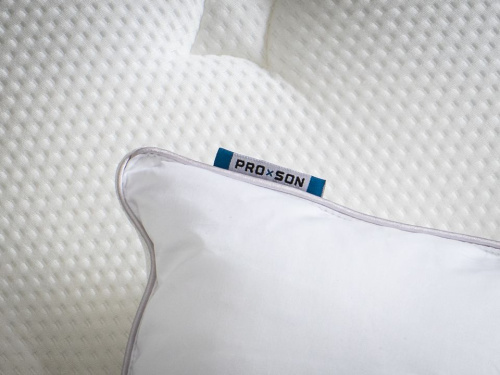 Подушка Air Triple 50х70х18 см